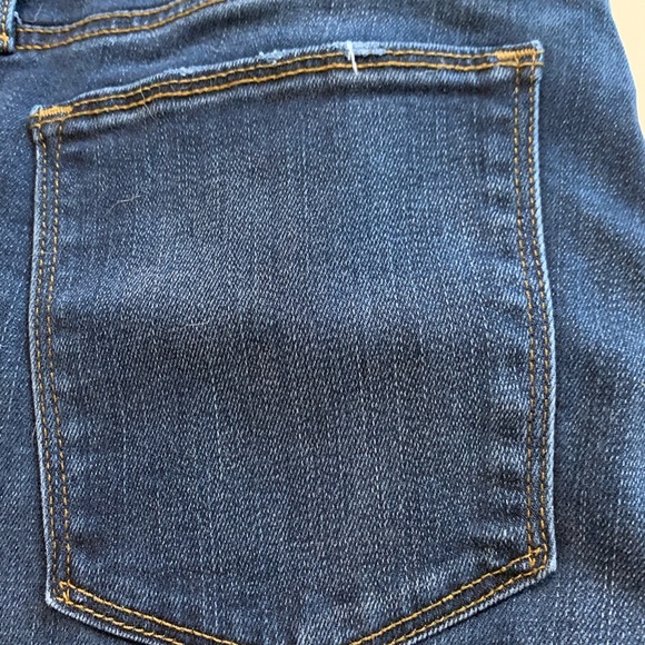 GAP maternity jeans - Picture 3 of 8